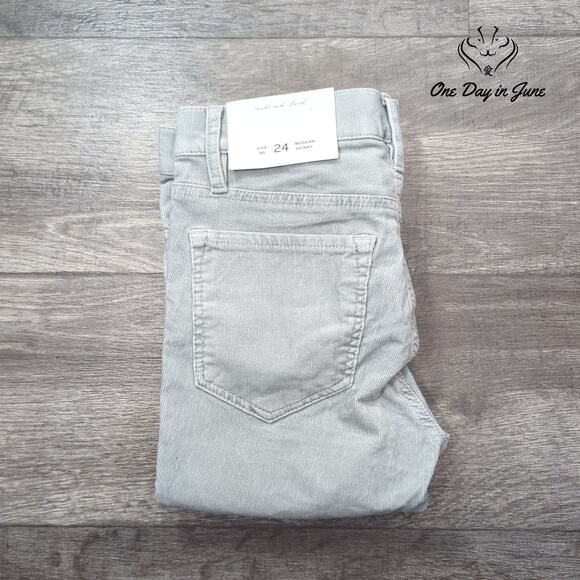 Loft Modern Skinny Corduroy Pants Size 24 (00) - Picture 6 of 6